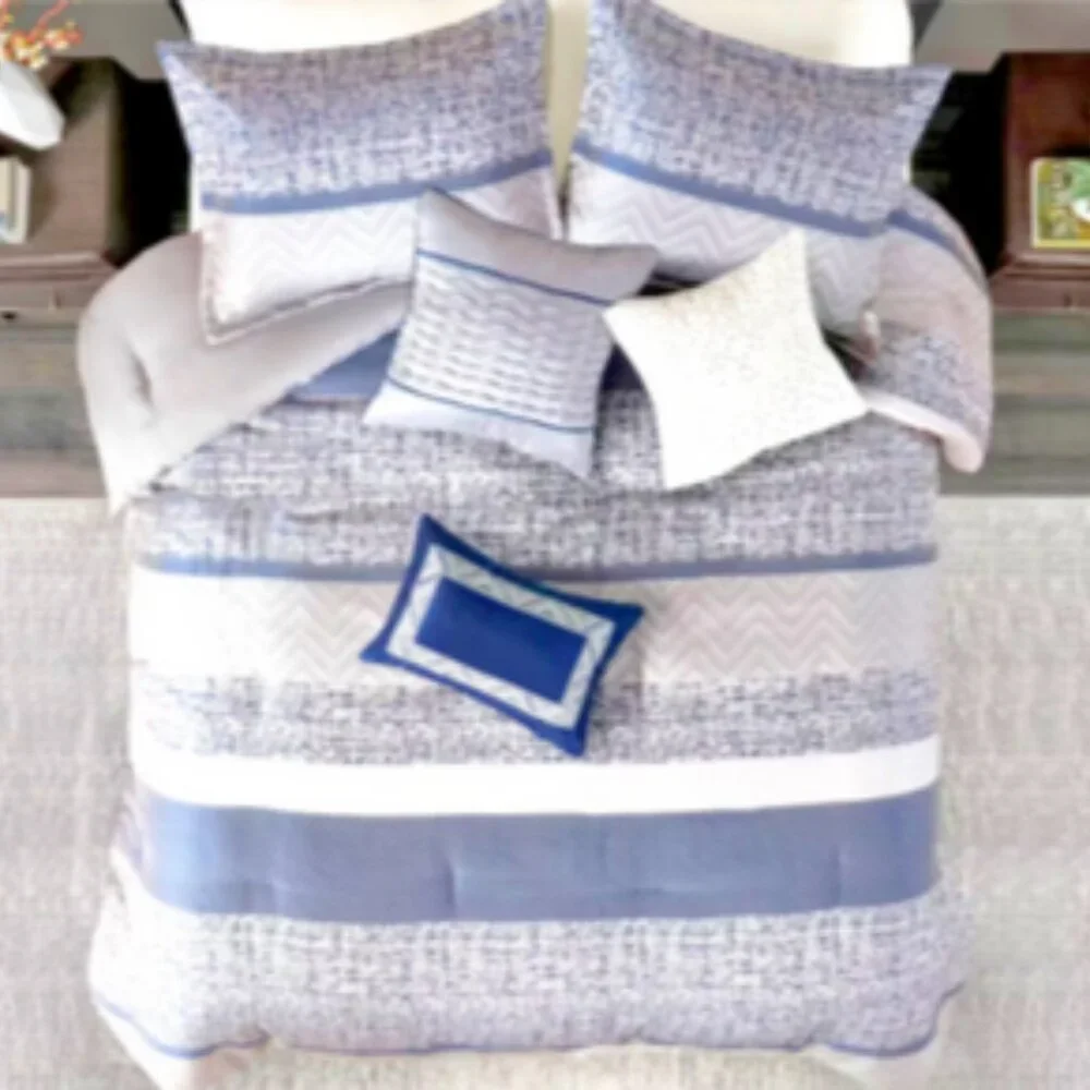 Queen 7 pc Harmony Jacquard Comforter Madison Park Set Navy & Silver - Picture 2 of 14
